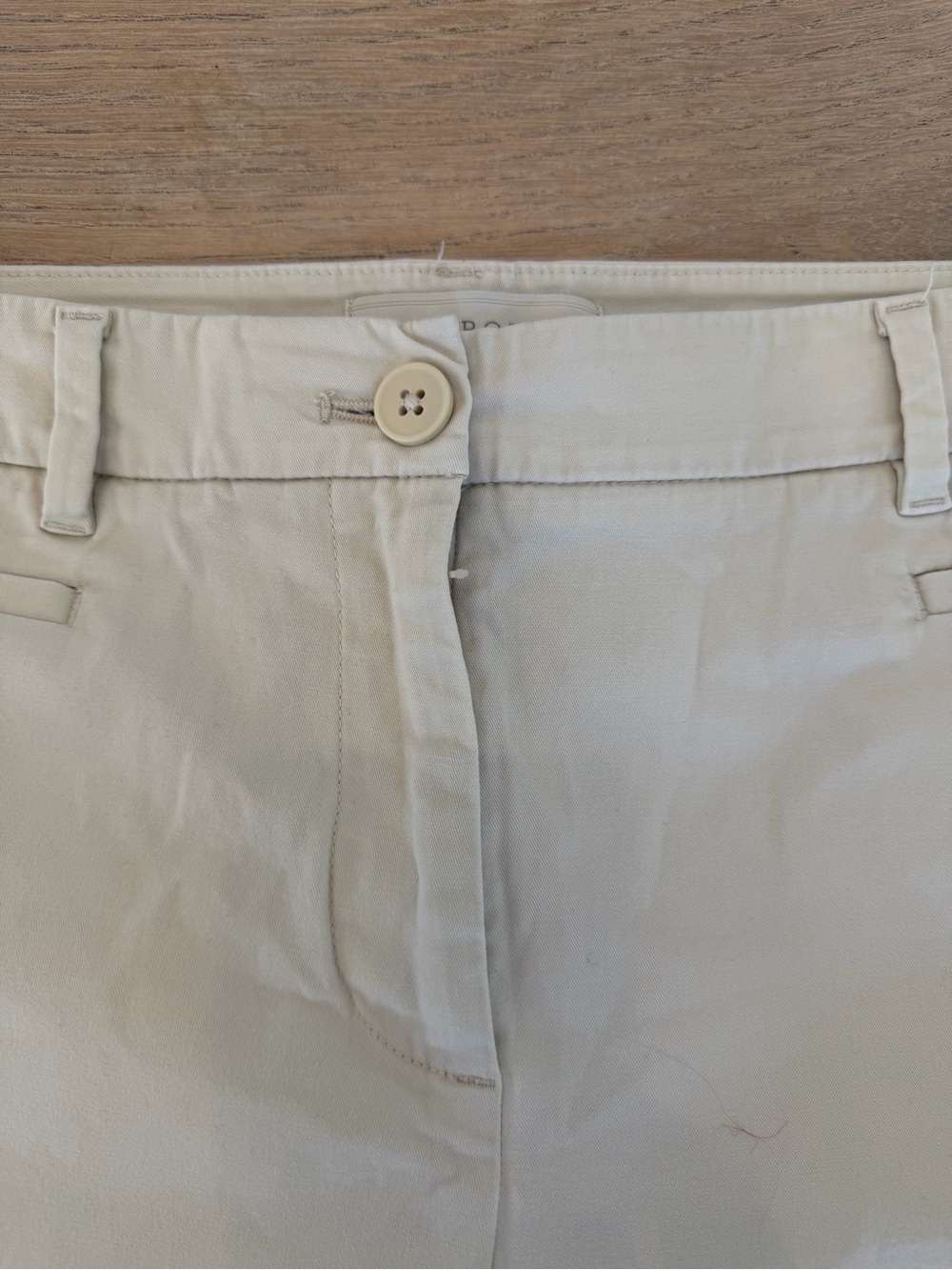 Talbots Women’s Khaki Cropped Ankle Pants Size 10 Beige Stretch - Picture 2 of 4